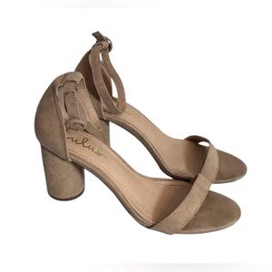 Lulu's‎ Beige Faux Suede Ankle Strap Heels Sz 9